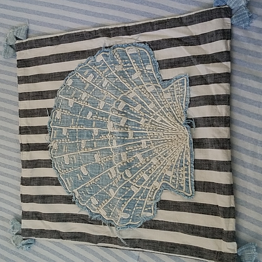 Pottery Barn 20x20 embroidered seashell pillow cover